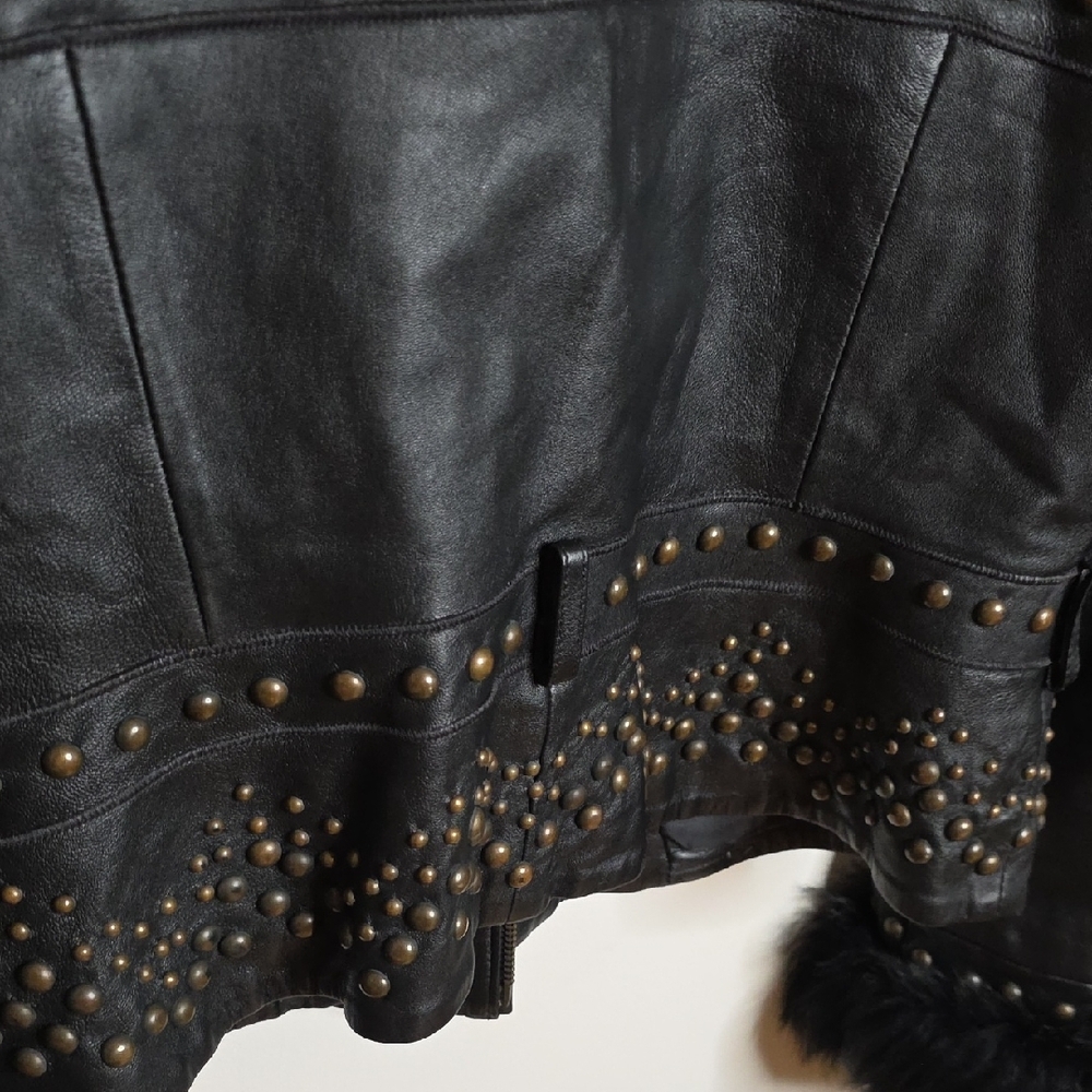 Cache Vintage Black Leather Jacket with Studs and Fur Sz 12 - Picture 7 of 14